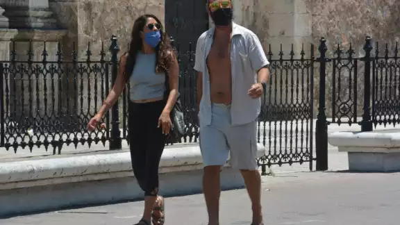 Este lunes las altas temperaturas no darán tregua en Mérida Este lunes las altas temperaturas no darán tregua en Mérida