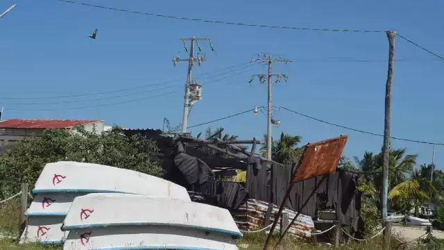 Los hermanos tienen denuncias en otras zonas, como el muro en Dzemul