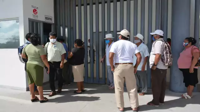 Los pobladores acudieron al Congreso del Estado para exigir que se respeten sus derechos y se acaben las irregularidades