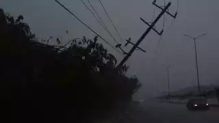 Así luce la carretera Cancún-Playa del Carmen tras el paso del Huracán Grace en Quintana Roo