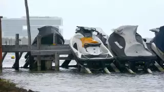 De las 400 motos acuáticas que operan en la Zona Hotelera de Cancún, 30 por ciento lo hacen de manera ilegal