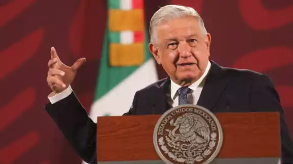 AMLO señaló que el evento se realizará a las 17:00 horas desde Palacio Nacional AMLO señaló que el evento se realizará a las 17:00 horas desde Palacio Nacional