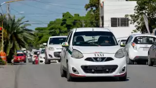 En caso de que algún taxista te diga que se elevaron los costos o te cobre de más