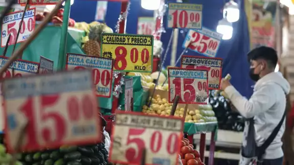 El plan contra la inflación contempla aumentar producción de maíz, frijol y arroz, y no subir peajes en carreteras El plan contra la inflación contempla aumentar producción de maíz, frijol y arroz, y no subir peajes en carreteras