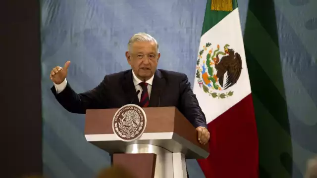 AMLO exhorta a hacer a un lado la sospecha de “venganza política” para el exgobernador de Nuevo León