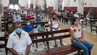 El sacerdote del templo exhortó a la feligresía a identificar de antemano a qué ceremonia dominical le corresponde asistir