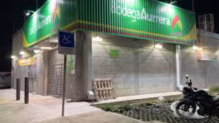 Activan "Código Rojo" en Cancún por un asalto violento en tienda de Supermanzana 236