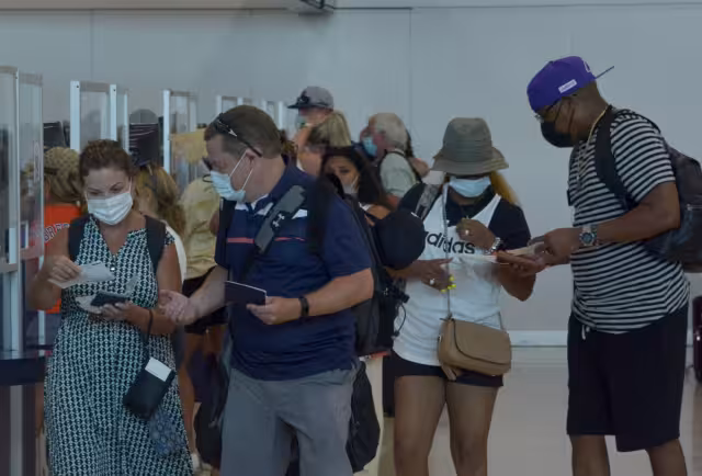 Los turistas colombianos han querido denunciar las estafas en paquetes de viaje, pero no sabe cómo hacerlo desde su país