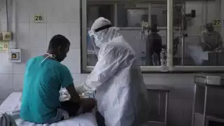 Hasta el momento, 16 millones de personas se han contagiado de COVID-19 (Reuters)