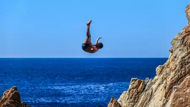 Las actividades en Acapulco regresan poco a poco a la normalidad