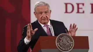 El mandatario reiteró que es su deber participar en las votaciones del 10 de abril