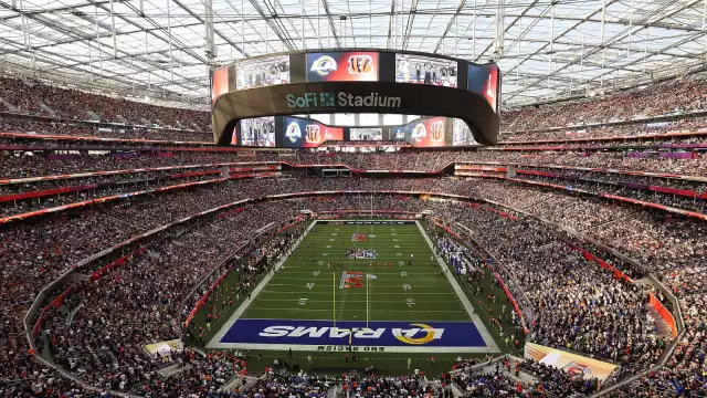 El receptor de Tampa Bay, Russell Gage, fue retirado del campo, tras  una lesión en los playfoff