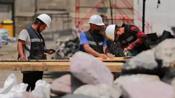 México busca reducir la jornada laboral a 5 días México busca reducir la jornada laboral a 5 días