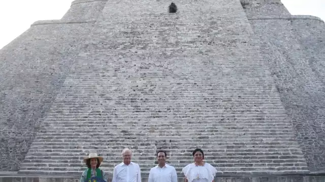 Los Reyes de Suecia encabezaron un evento en la zona arqueológica de Uxmal