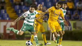 Tigres no derrota a Santos en el Estadio Corona desde la final de ida del Apertura 2011
