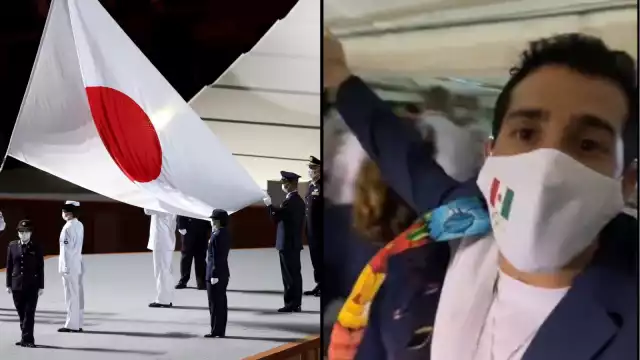 Vestido con el traje de gala color azul con detalles bordas de Oaxaca