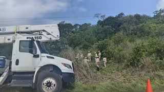 CFE atiende a la región de La Montaña en Hopelchén tras presión y retención de trabajadores