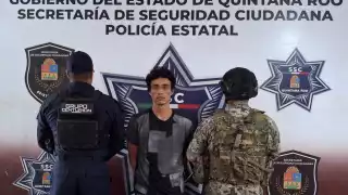 Detienen a un hombre por presunta posesión de droga en Cancún