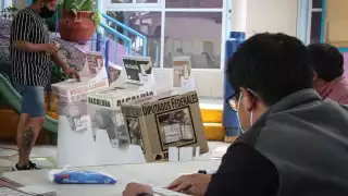 Más de 11 millones de ciudadanas y ciudadanos acuden a las urnas para emitir su voto