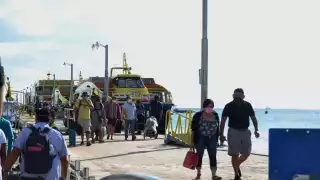 Las empresas marítimas fijan precios a sus conveniencia