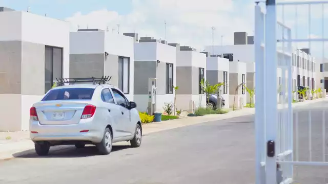 Se ha reducido la oferta y encarecido los precios de las casas en la costa de Yucatán