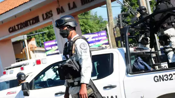 A Ezequiel le pusieron una bolsa en la cabeza y luego lo golpearon, mientras que a Virginia la sacaron de los cabellos de su casa y le hicieron tocamientos