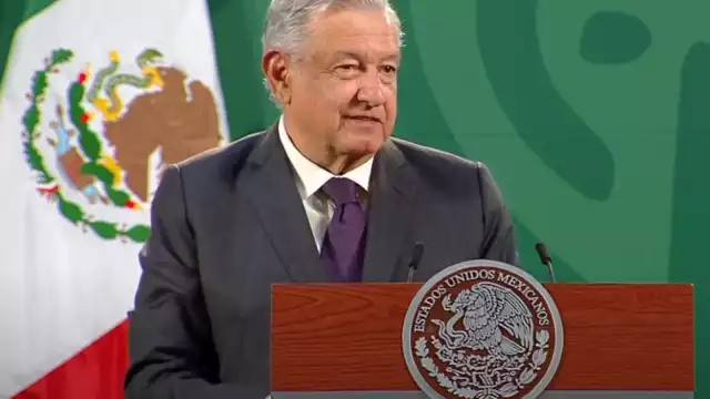 AMLO reclamó, sin mencionar su nombre, que el expresidente Felipe Calderón criticó la política energética de la actual administración