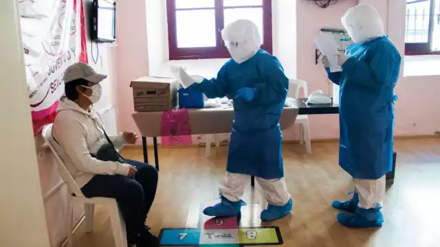 México, sitio donde COVID ha matado a más personal médico AI