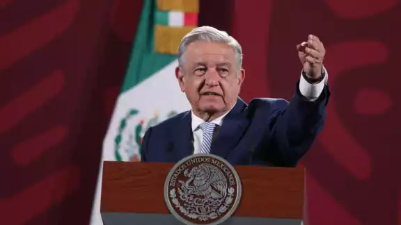 Confirma AMLO que hay dos marinos desaparecidos, quienes escoltaban a José Narro