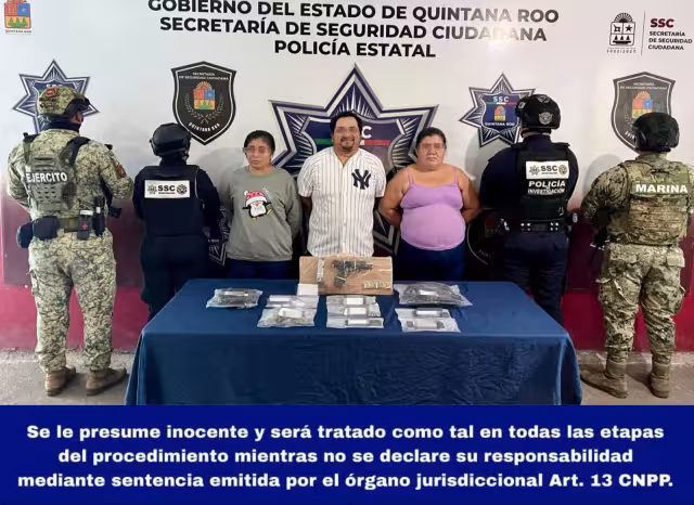 Los detenidos fueron identificados como Guadalupe “N” y de dos mujeres, Lizbeth Estela “N” y Rosa Idalia “N”