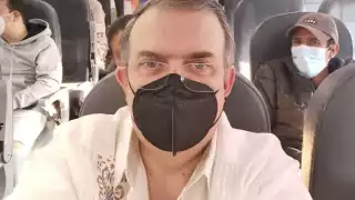 Ebrard compartió en su cuenta de Twitter el viaje a Cancún