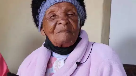 Johanna Mazibuko fue considerada la mujer más longeva del mundo Johanna Mazibuko fue considerada la mujer más longeva del mundo