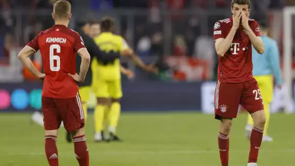Bayer Múnich se lamentó el perder en la semifinal de vuelta de la Champions League ante el Villarreal en su casa Bayer Múnich se lamentó el perder en la semifinal de vuelta de la Champions League ante el Villarreal en su casa