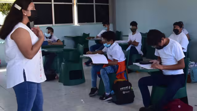 Tutores de un pequeño infectado señalan que el niño contrajo el virus hace 15 días; el menor, que padece comorbilidades, fue intubado por problemas respiratorios