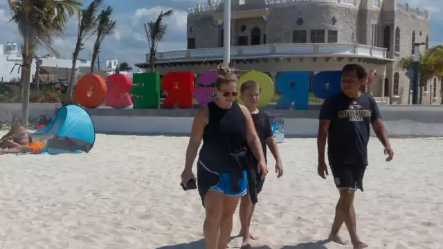 Cuando decidieron regresar a su país, al poco tiempo se desataron los combates, por lo que prefirieron establecerse en Mérida