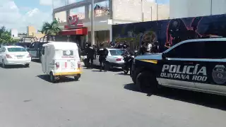 A fines de octubre, numerosos policías salieron con maletas