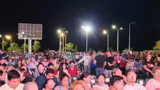 La cantante pop estará sobre el escenario