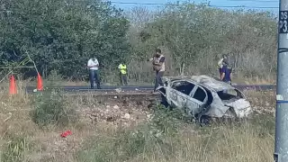 El resto de los pasajeros del auto fueron llevados a hospitales de Mérida