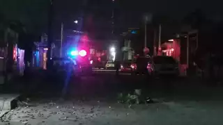 Familiares del ahora occiso comentaron que aproximadamente a las 22:00 horas tuvieron una fuerte discusión, lo que derivó en que el joven se encerrara en su habitación