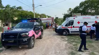 Autoridades acudieron a la colonia Lázaro Cárdenas por el reporte de un hombre que se había colgado al interior de su hogar