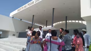 El Consejo de Comunidades Indígenas de Yucatán entregó la sentencia ante el Congreso del Estado