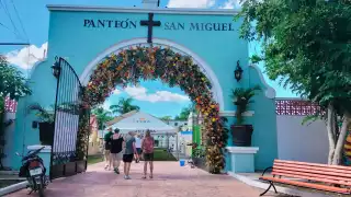 Alistan el panteón San Miguel de Cozumel para la llegada de los fieles difuntos: EN VIVO