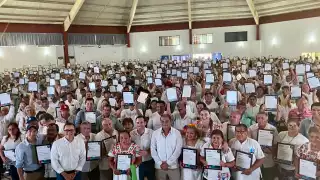 Reconoció a los trabajadores de Yucatán su honestidad