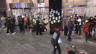 Periodistas protestan frente a FGR por asesinato de Fredid Román