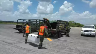 De acuerdo con la Secretaría de la Defensa Nacional (Sedena) llegaron 10 mil Dosis de Vacuna AstraZeneca,