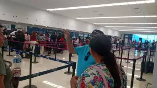 El vuelo más retrasado fue el Viva Aerobús