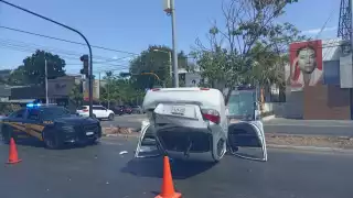 El responsable del choque en Mérida huyó dejando su placa en el sitio