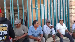 Bloquean Comisaría Ejidal en Hecelchakán y exigen elección del nuevo comisario