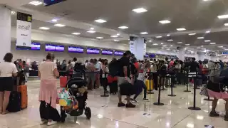 El aeropuerto de Cancún es uno de los que más tráfico registra en México, sólo por detrás del recito aéreo 'Benito Juárez' en la CDMX