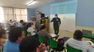 Maestros de Chocholá recibieron cursos del medio ambiente en el último Consejo Técnico del ciclo escolar